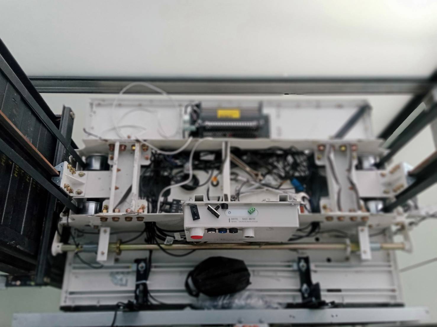 PASSENGER ELEVATOR 1